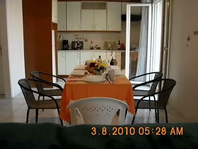 By The With Amazing Sea View 公寓 *